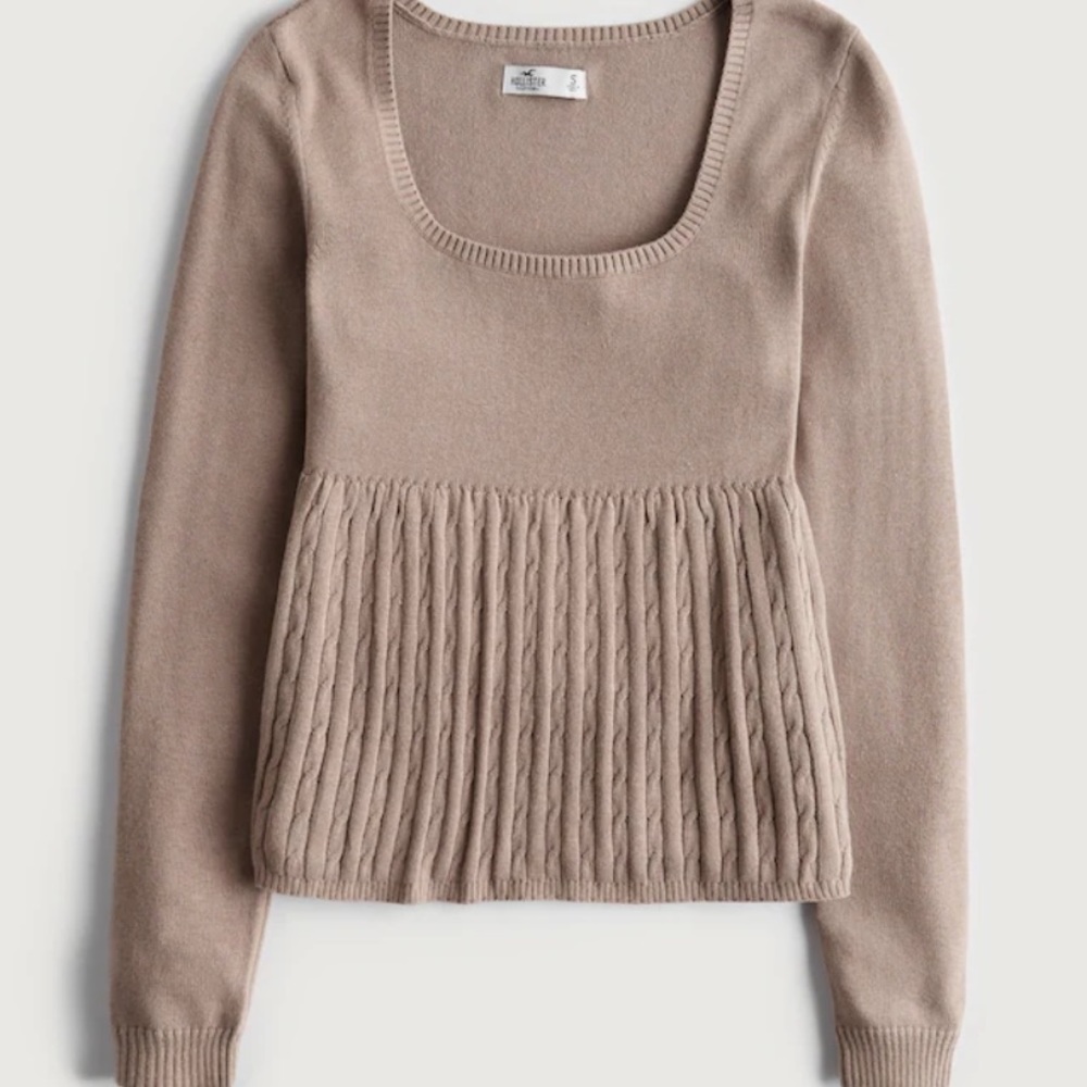 Hollister Babydoll Sweater - L